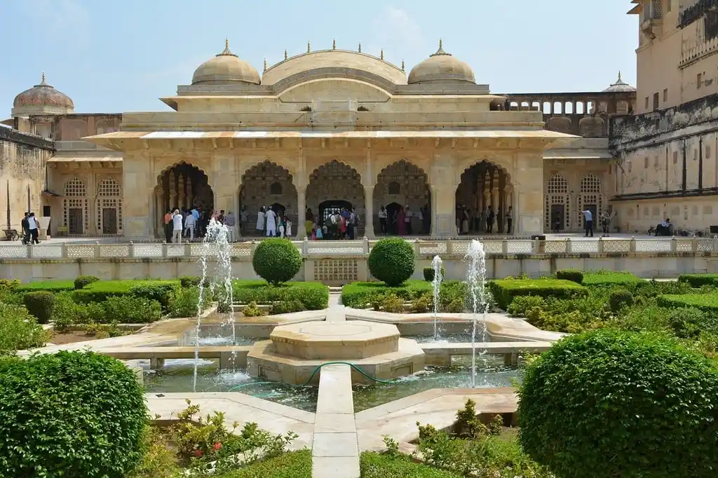 Royal Rajasthan Escape: 2 Days/1 Night Adventure
